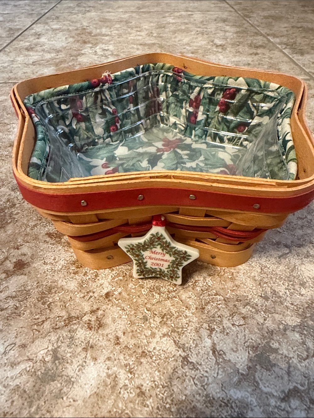 Longaberger 2001 Merry Christmas  Basket with Holly Liner